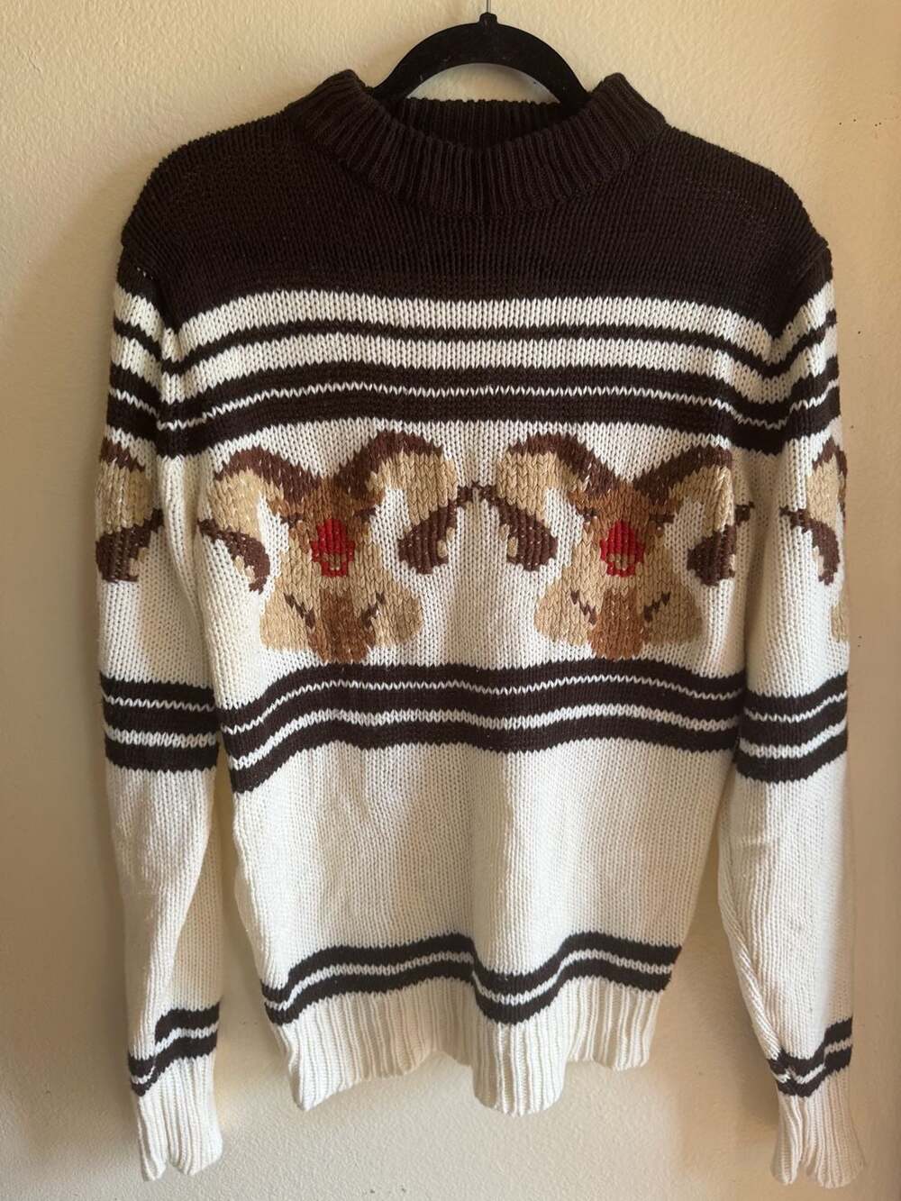 Vintage Silton Acrylic Sweater Ram Horns Bullhead Mock Neck Brown Cream W164